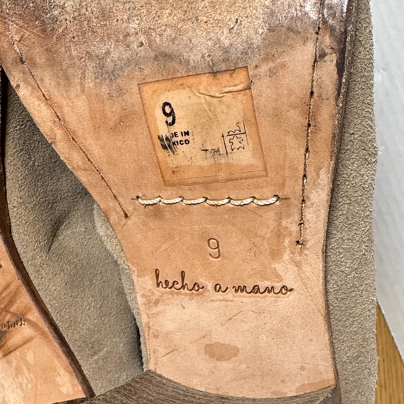 BEEK Eaglet Block‎ Heel Sone/Taupe Tan Suede Slouchy Ankle Boots Back Zip Size 9 - Picture 13 of 16